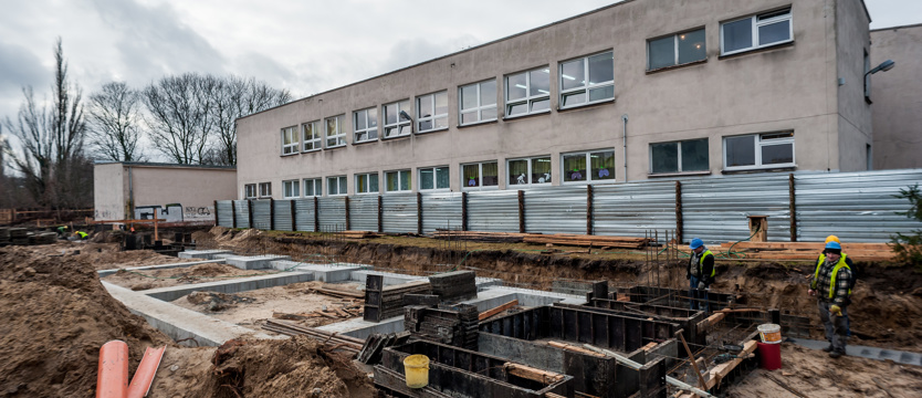 Pech SP nr 59. Kolejny się wyłożył