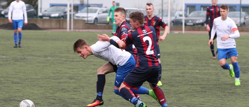 Piłka nożna. Pogoń rozpoczęła fatalnie - od 1:4 z Lechem