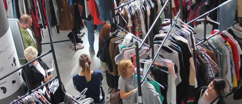 Wymień ciuchy na hali