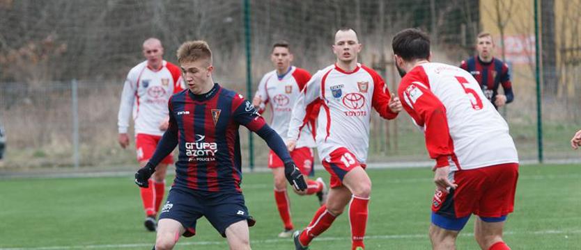 Piłka nożna. Młodzi portowcy grali w reprezentacjach