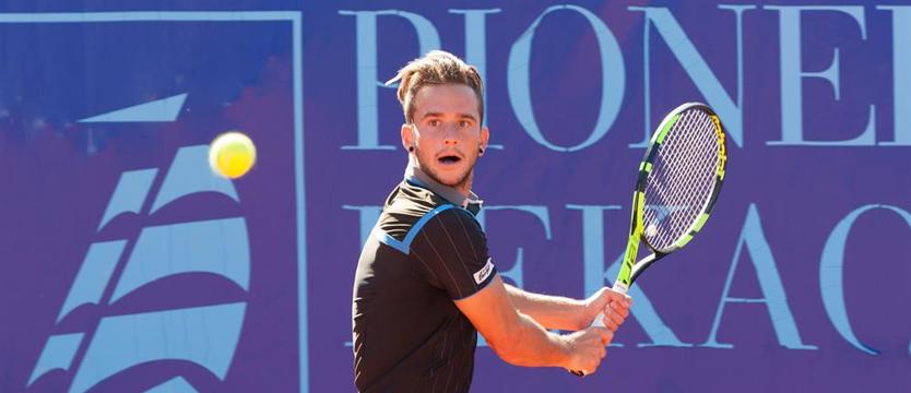 Tenis. Przegrał ostatni Polak