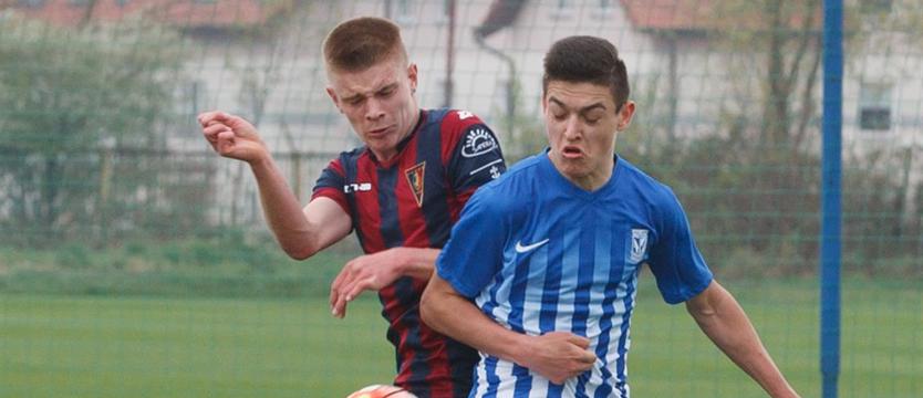 Piłka nożna. Pogoń gorsza od lidera