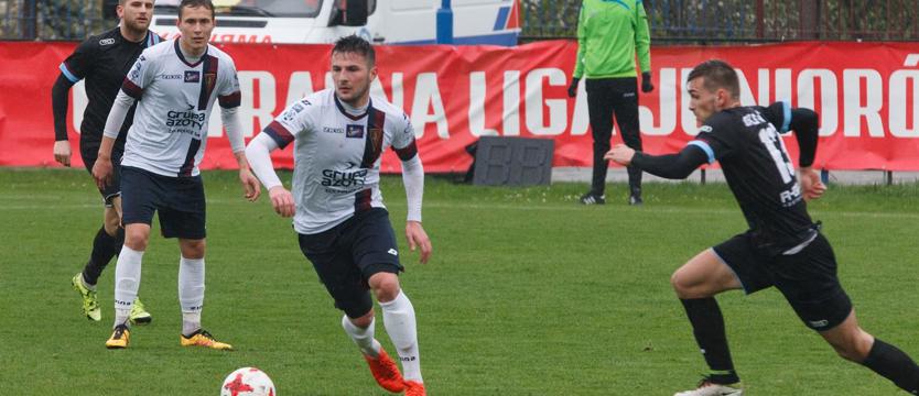 Piłka nożna. Deszczowa wygrana rezerw Pogoni