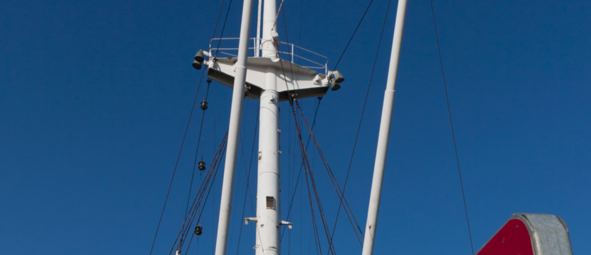 Spór o maszt wciąż żywy