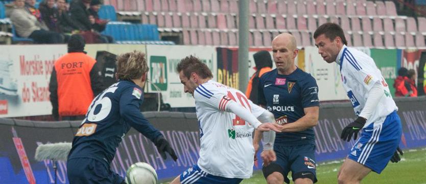 Piłka nożna. Historia meczów z Podbeskidziem