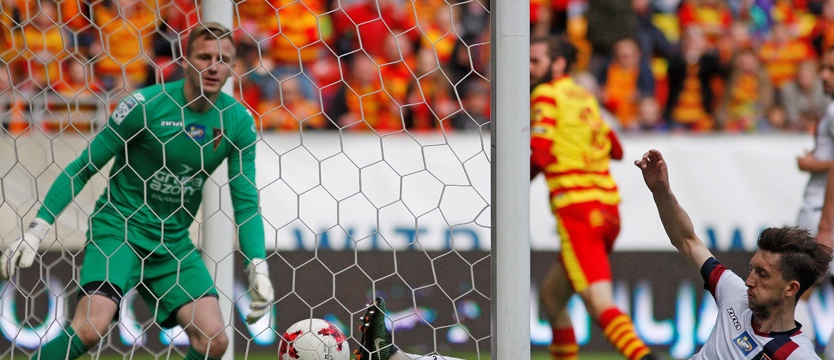 Piłka nożna. Błąd Słowika i porażka z Jagiellonią