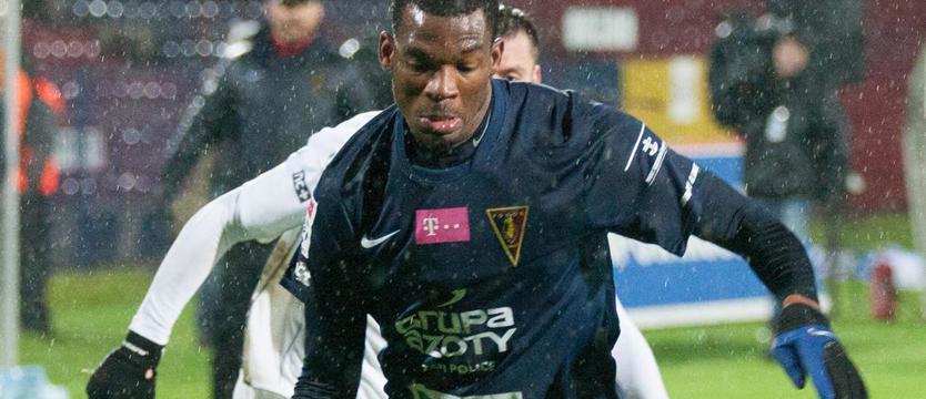 Piłka nożna. Djousse strzelił gola Casillasowi