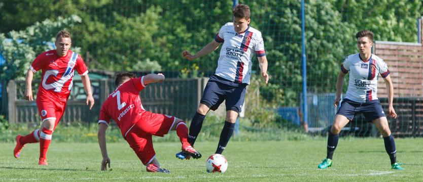 Piłka nożna. Bezbramkowy remis rezerw Pogoni