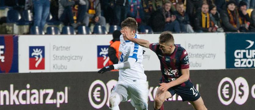 Piłka nożna. 100 meczów Rudola