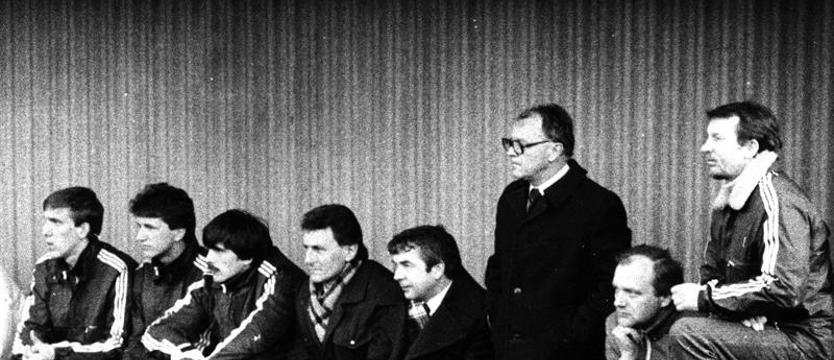 Piłka nożna. Trener na jedną wigilię