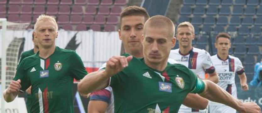 Piłka nożna. Przygody w lidze rumuńskiej