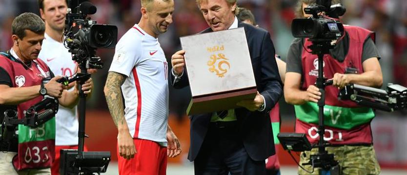 Piłka nożna. Grosicki na wakacje do USA