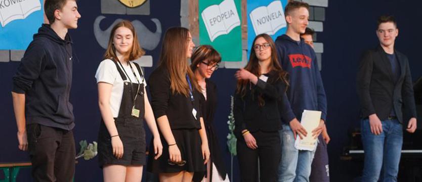 Z gimnazjum do podstawówki