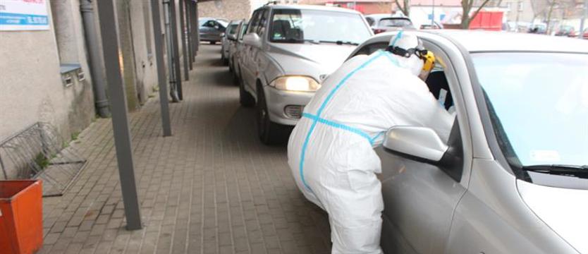 Prawie 400 nowych zakażeń koronawirusem w Zachodniopomorskiem. Zmarło 14 osób