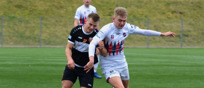 Piłka nożna. Iskierka wzmocniona