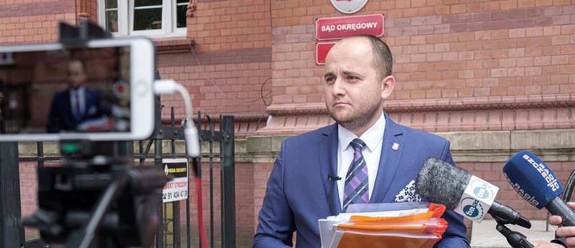 Jan Śpiewak przegrał z Dariuszem Mateckim