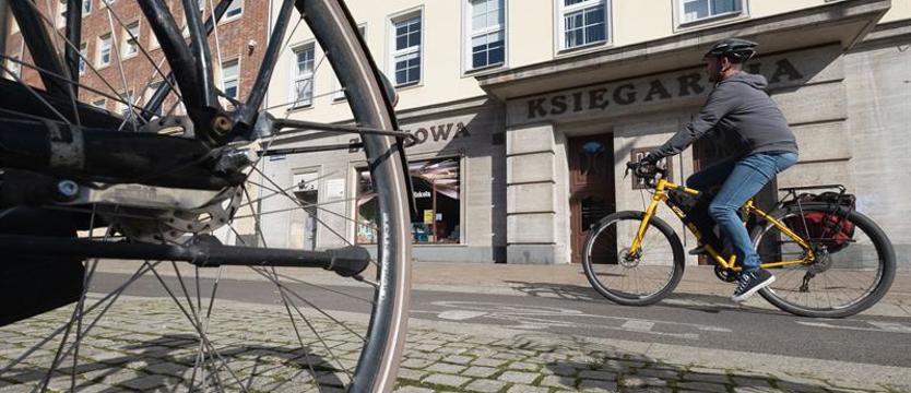 Bezpiecznie na dwóch kołach. Warto zadbać także o siebie