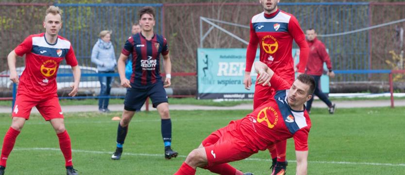 Piłka nożna. Gwardia Koszalin z II-ligową licencją