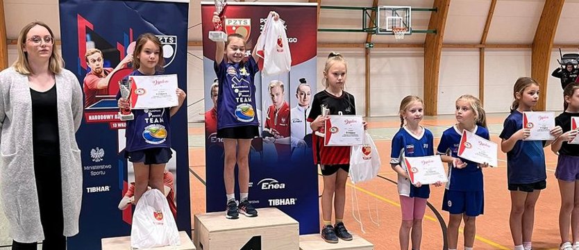 Tenis stołowy. WTK Skrzatów w Stepnicy