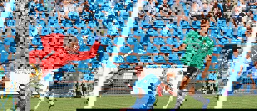 Piłka nożna. Wygrana Błękitnych na inaugurację