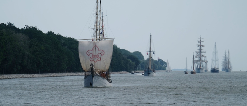 Żaglowce pożegnały Świnoujście