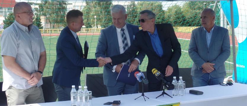 Piłkarze „Chemika" mają wsparcie