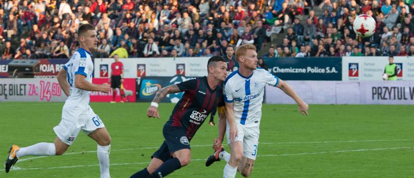 Piłka nożna. Do Płocka bez Frączczaka i Rapy