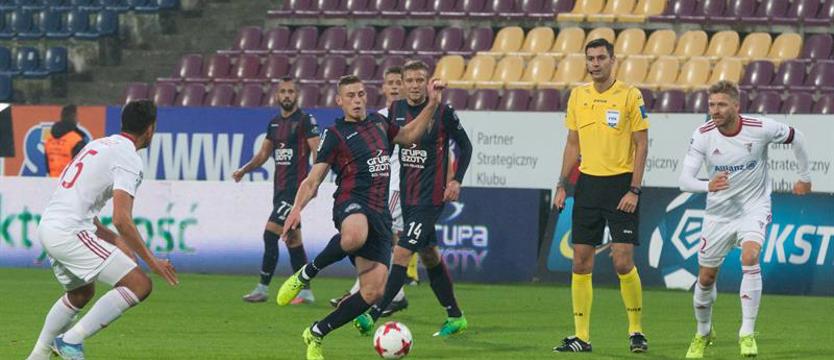 Piłka nożna. Posiadanie piłki i brak goli