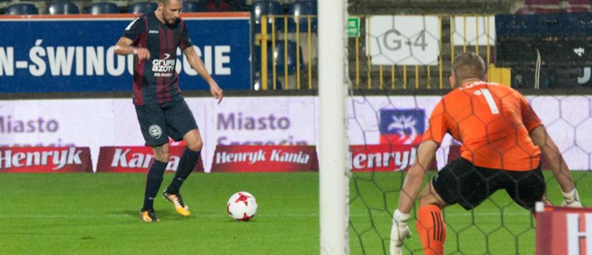 Piłka nożna. Delew z Gyurcso znów razem