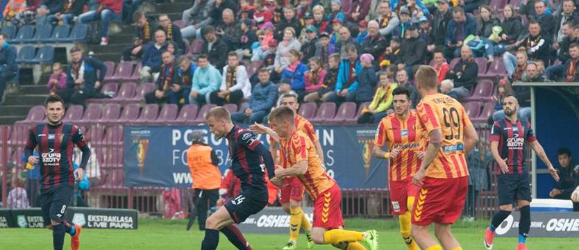 Piłka nożna. Korona wyrzutem sumienia