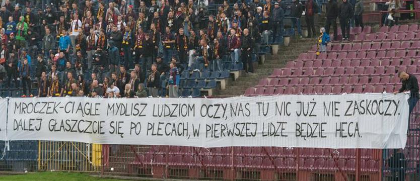 Piłka nożna. Atrakcyjne promocje, ale zaintersowanie słabe