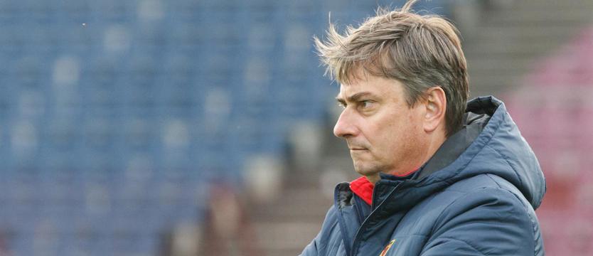 Piłka nożna. Skorża stawia na rutyniarzy