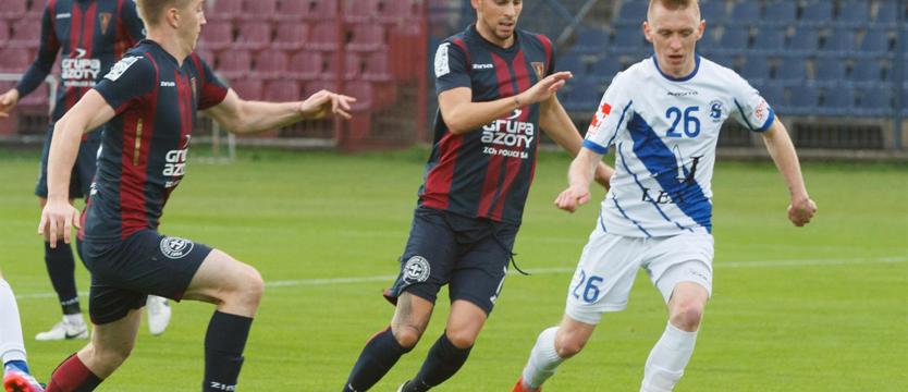 Piłka nożna. Dwie niewiadome trenera Skorży