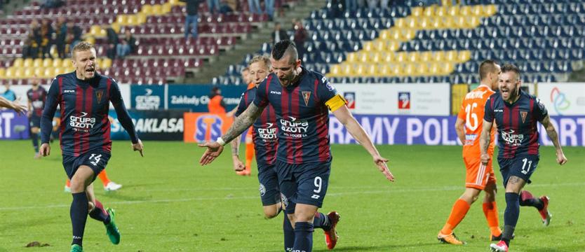 Piłka nożna. 4 mln z kasy miejskiej na Pogoń