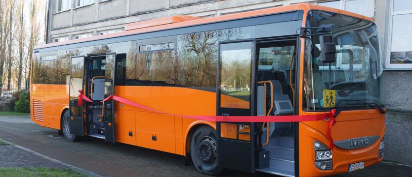 Autobus dla ośrodka