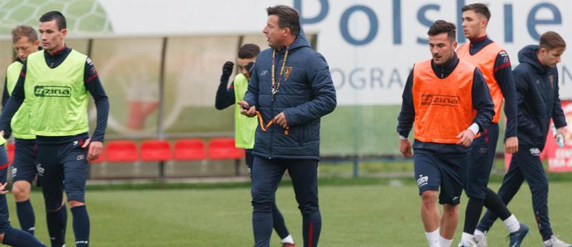 Piłka nożna. Runjaic zaczynał w trudniejszej sytuacji