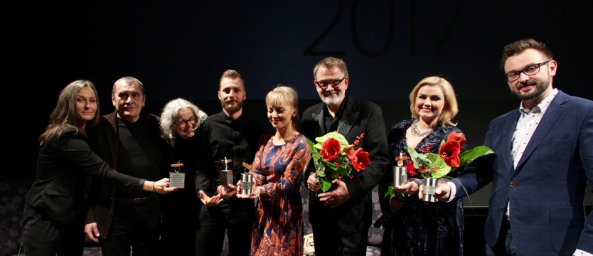 Bursztynowe Pierścienie. Wygrały – Opera i Współczesny!