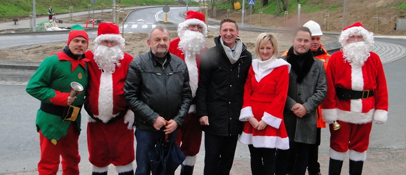 Ruch po nowym rondzie w Gryfinie