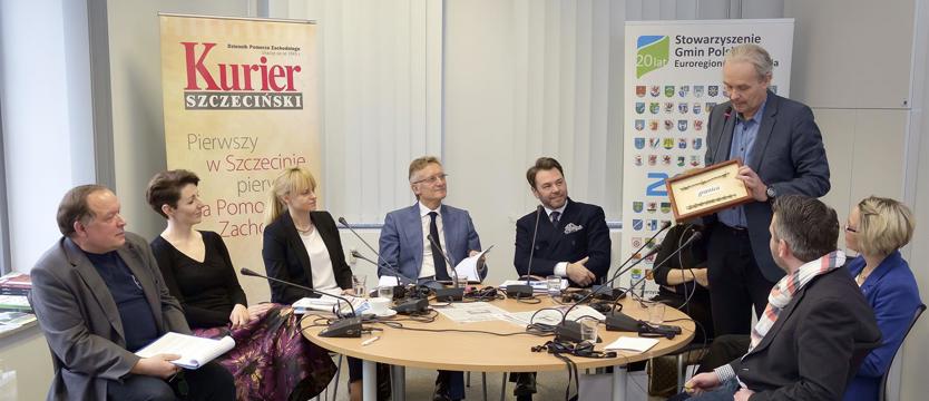 Dedrutyzacja albo koniec pewnego płotu