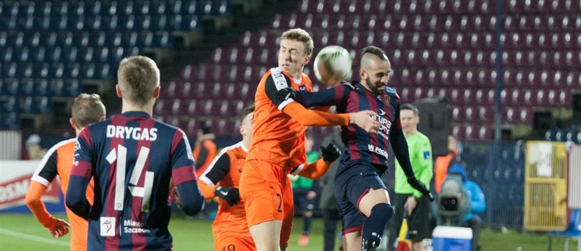 Piłka nożna. Buksa do rywalizacji ze Zwolińskim