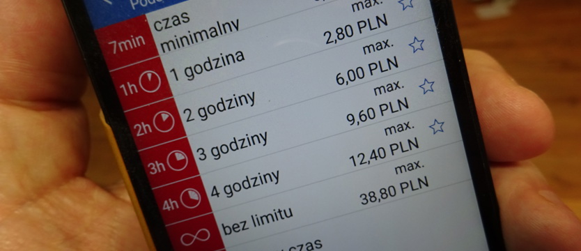 Opłaty w strefie jednak z MoBILET-em