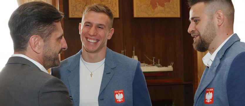 Lekkoatletyka. Pierwsze skoki Liska