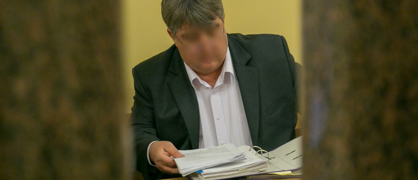 Bonda chory, ale na wolności