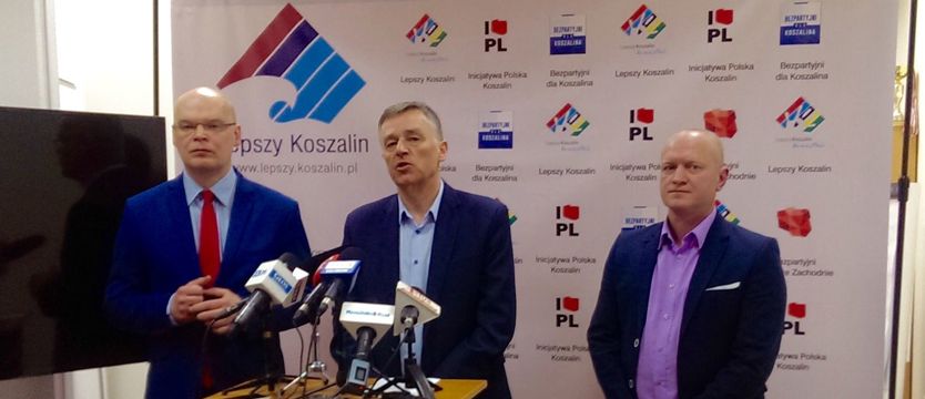 Sygnatariusze paktu bronią dyrektora liceum