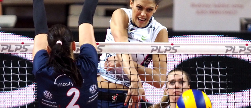 Siatkówka. Trzy policzanki w kadrze Serbii