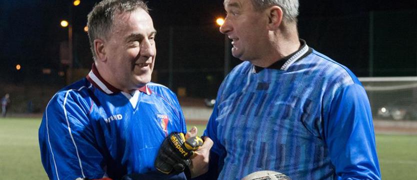 Piłka nożna. Powtórzyć rok 1961, lub 1981