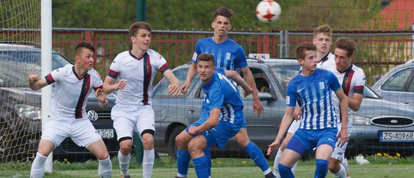 Piłka nożna. Odwrócenie ról, Pogoń dominuje nad Lechem