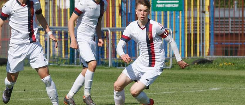 Piłka nożna. Dobry mecz i wygrana z Wartą