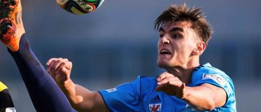 Piłka nożna. Błękitni przegrali z ŁKS