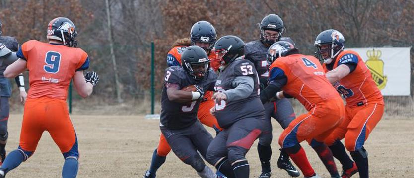 Futbol amerykański. Porażka na zakończenie
